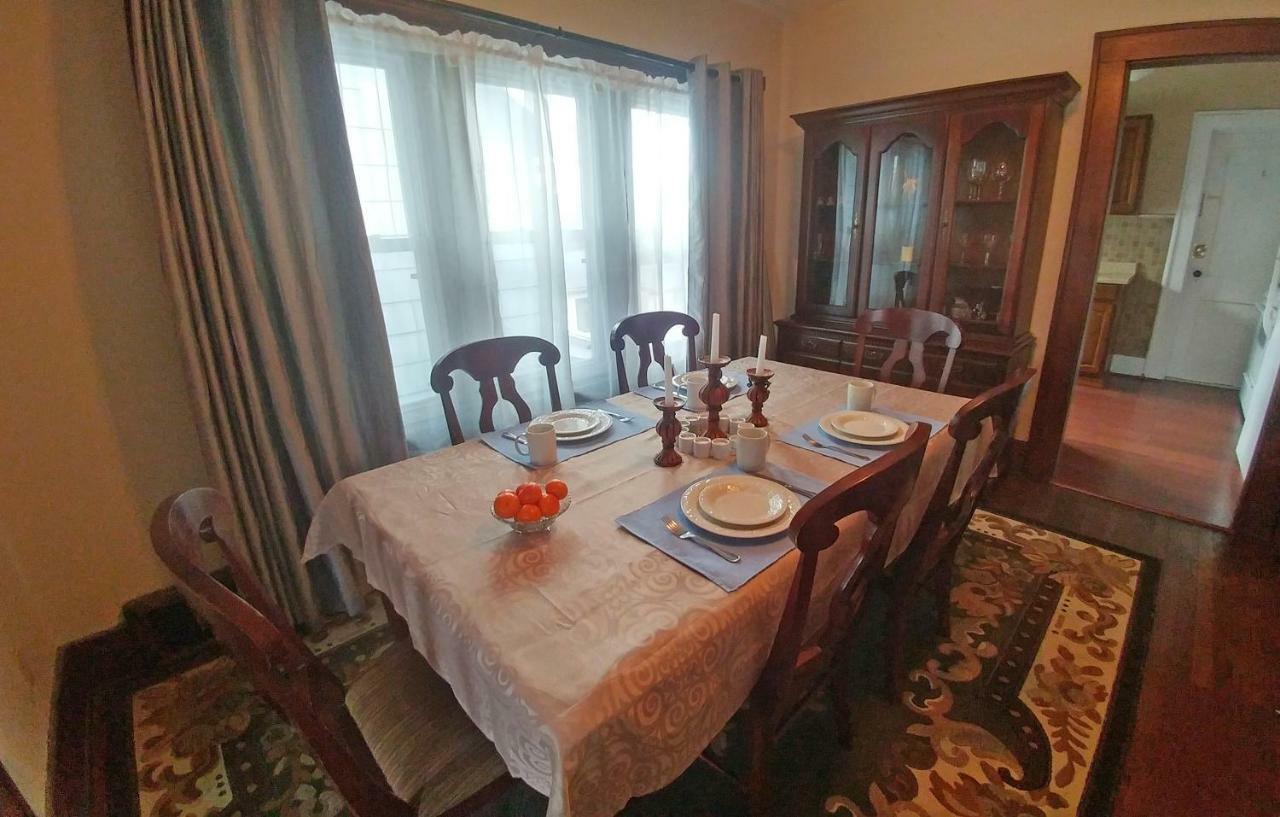 Spacious Frontier Park Apartment Erie Bagian luar foto